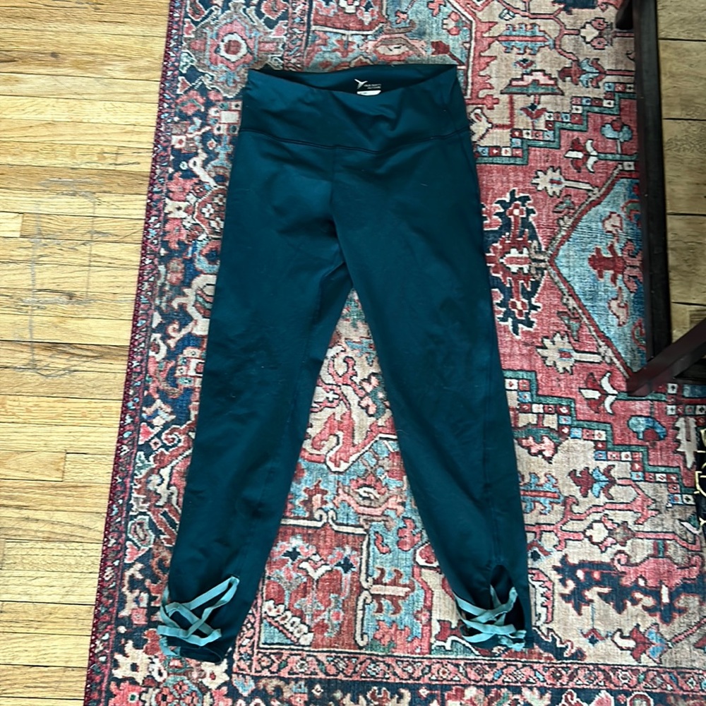 Green Old Navy Active Leggings